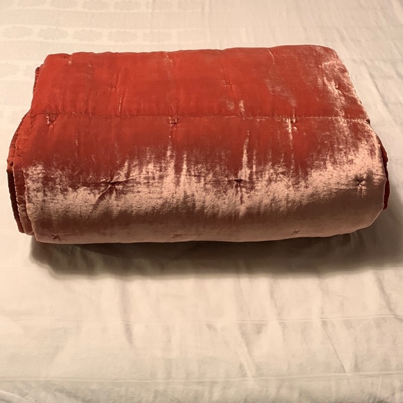 Opalhouse Bedding Opal House Crush Velvet Tufted Comforter Set